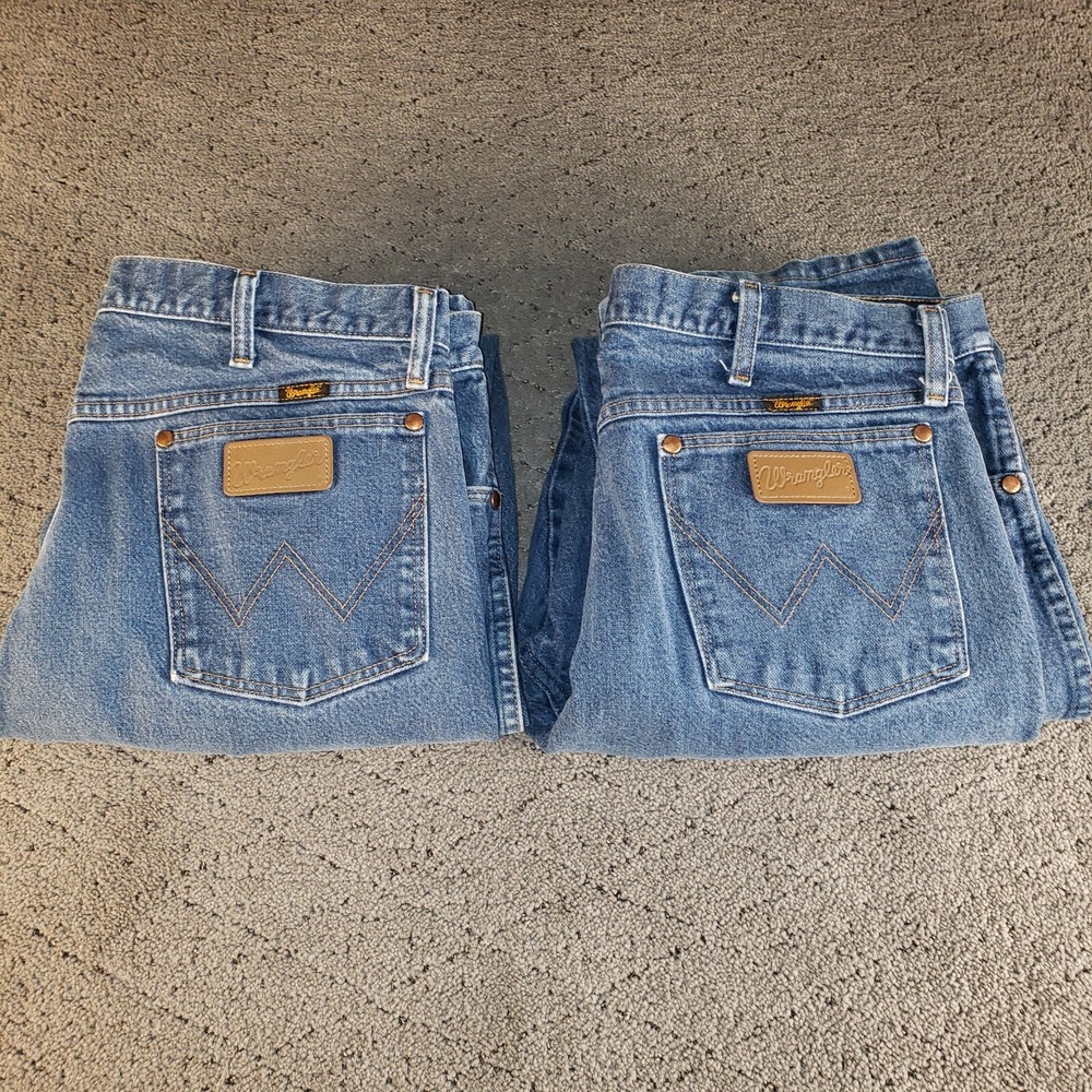 Lot‎ Of 2 Wrangler Jeans Mens 38x34 Blue 13MWZ Original Fit Cowboy Cut Straight